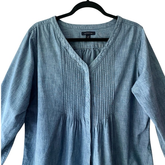 LANDS’ END | NWOT LONG SLEEVE COTTON CHAMBRAY PINTUCK TUNIC | LARGE PETITE - Picture 2 of 10